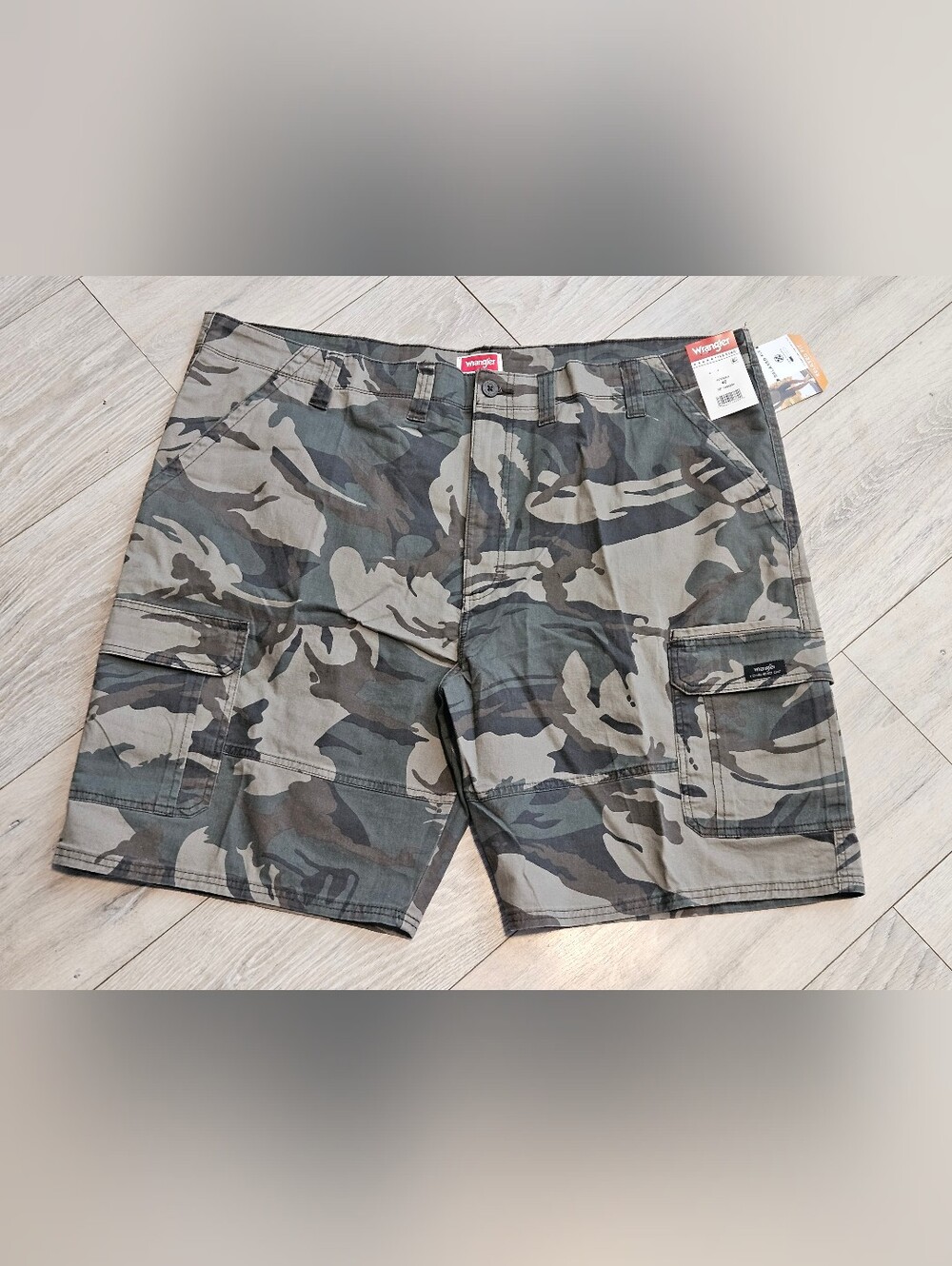 Wrangler Five Star Premium Cargo Shorts Camo Men 46 New With Tags NWT